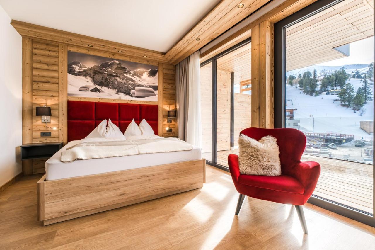 Alpin Peaks Hotel Turracher Hoehe Bagian luar foto