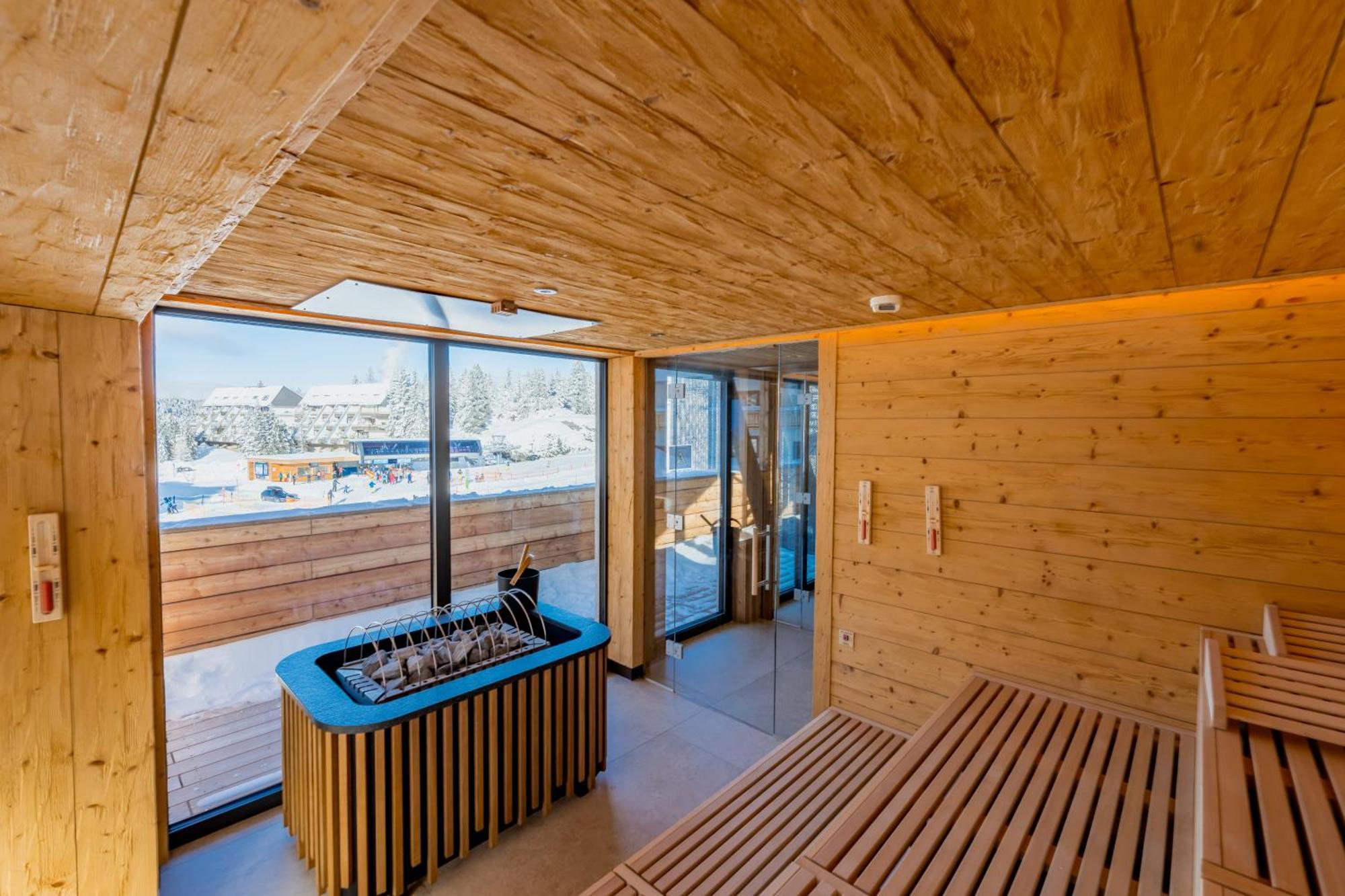 Alpin Peaks Hotel Turracher Hoehe Bagian luar foto