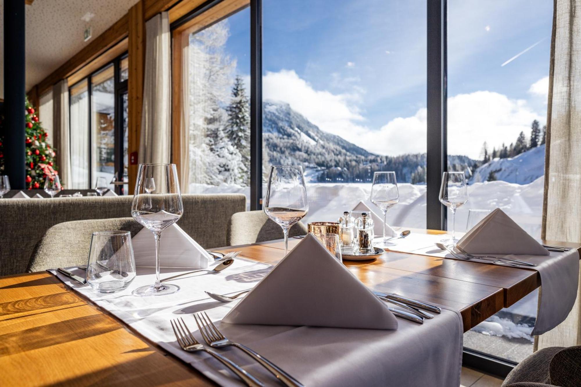 Alpin Peaks Hotel Turracher Hoehe Bagian luar foto