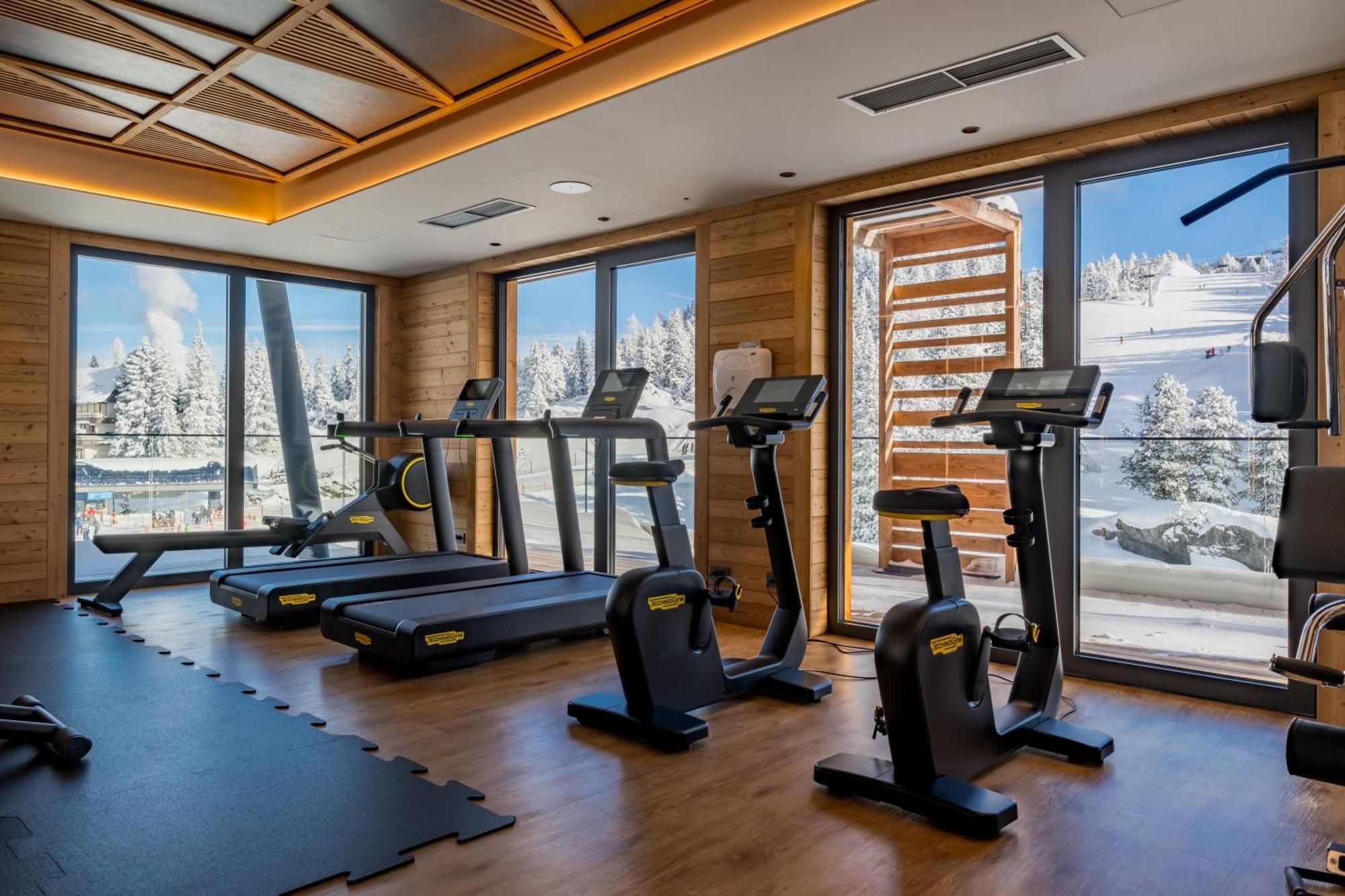 Alpin Peaks Hotel Turracher Hoehe Bagian luar foto