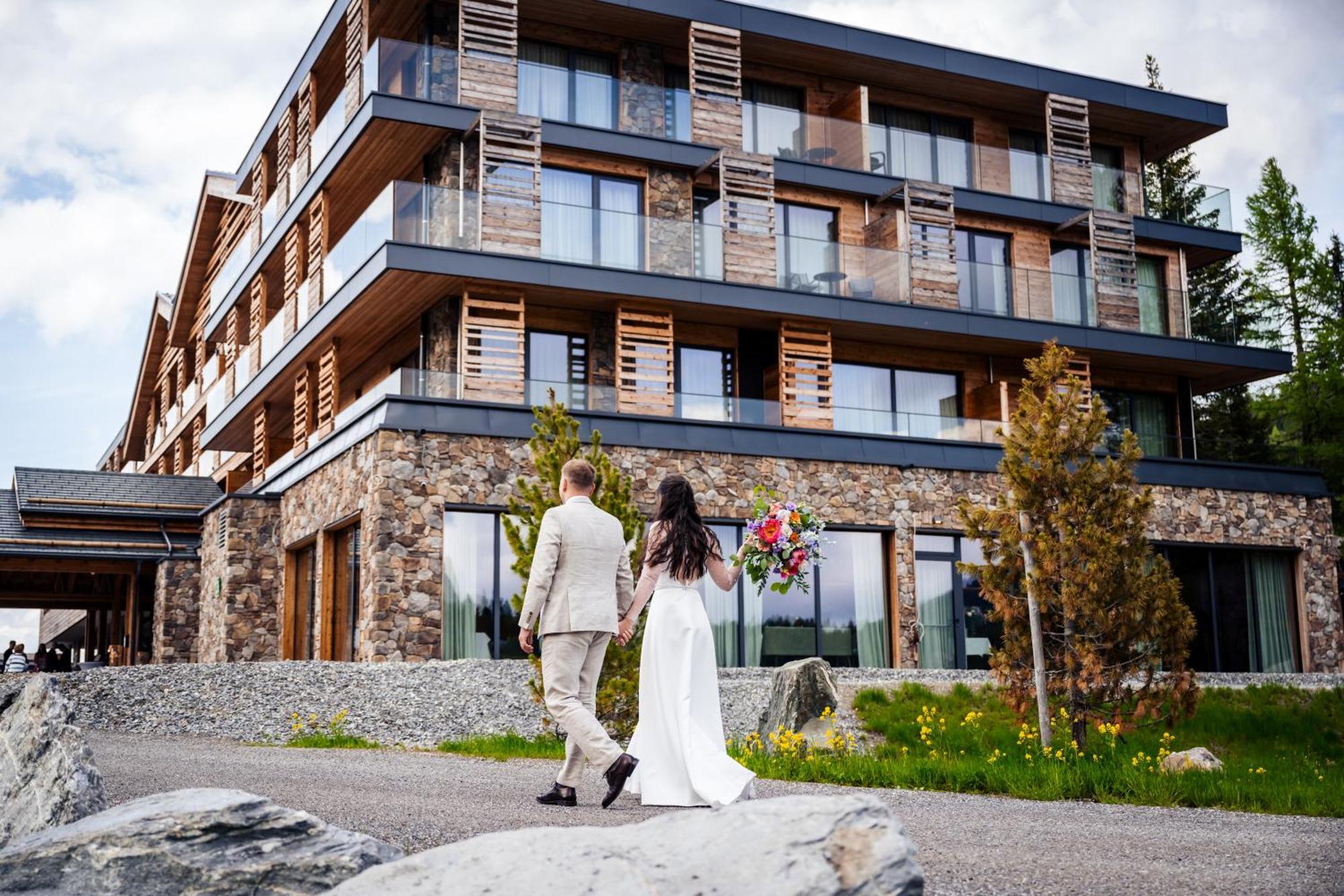 Alpin Peaks Hotel Turracher Hoehe Bagian luar foto