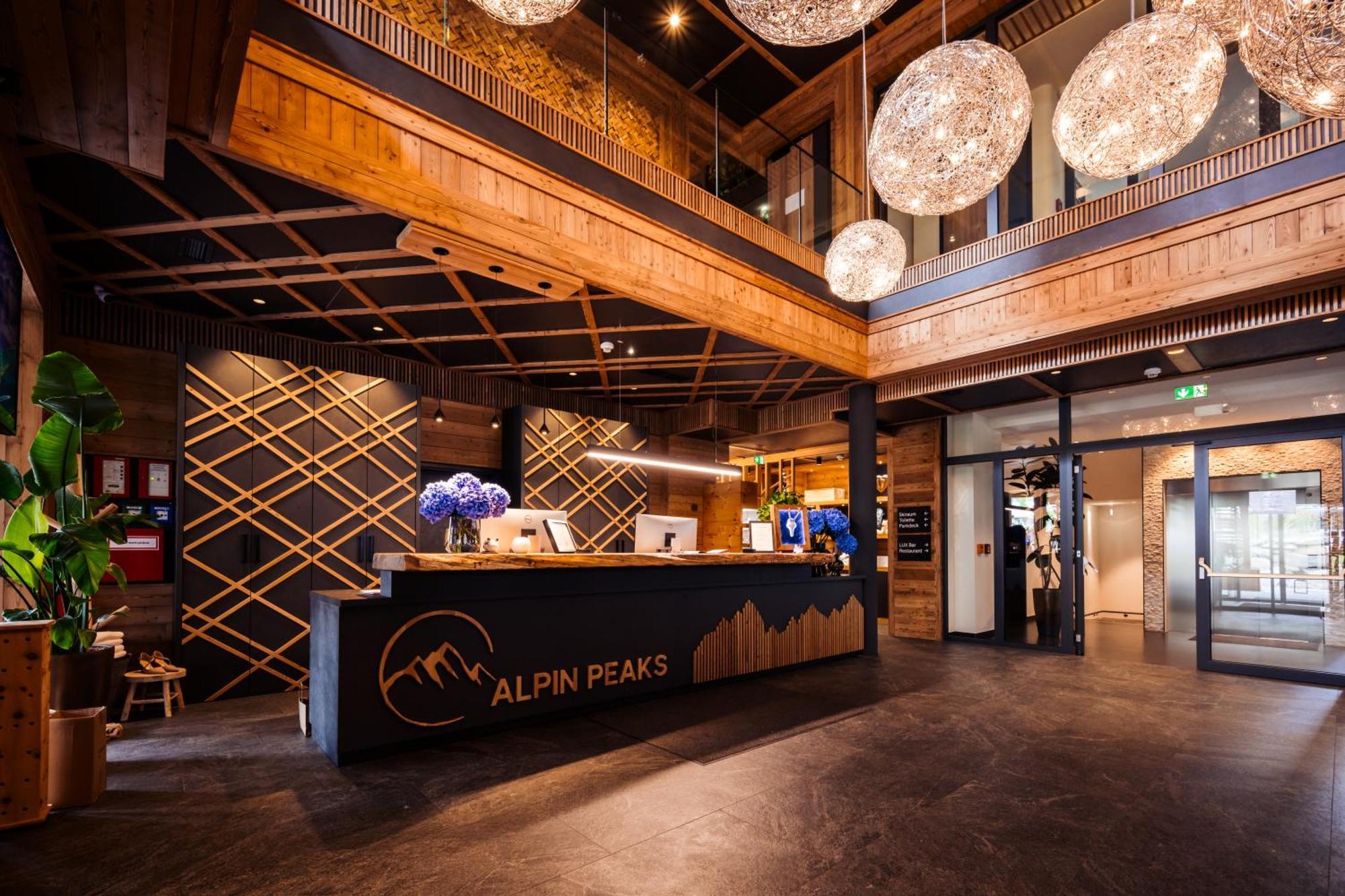 Alpin Peaks Hotel Turracher Hoehe Bagian luar foto