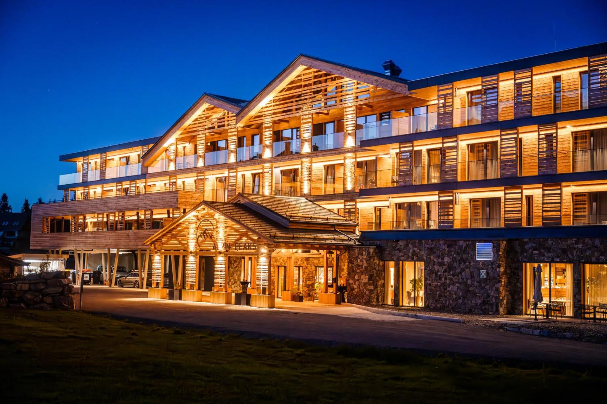 Alpin Peaks Hotel Turracher Hoehe Bagian luar foto